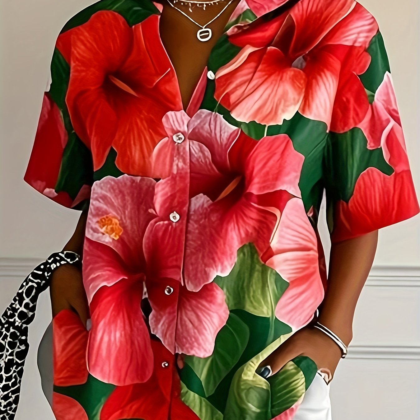 Sena | Cozy Floral French Blouse