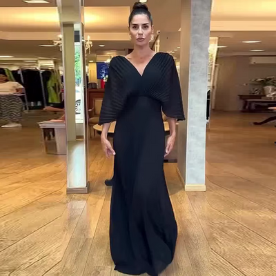 Vera | Sukienka plisowana z elegancją